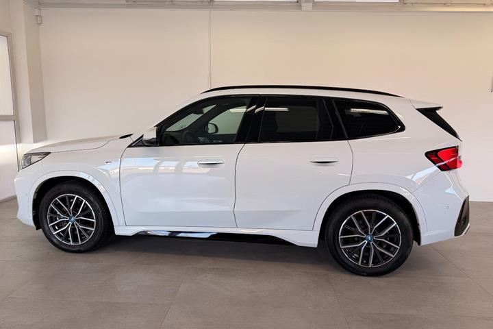 undefined BMW iX1 fra 2025