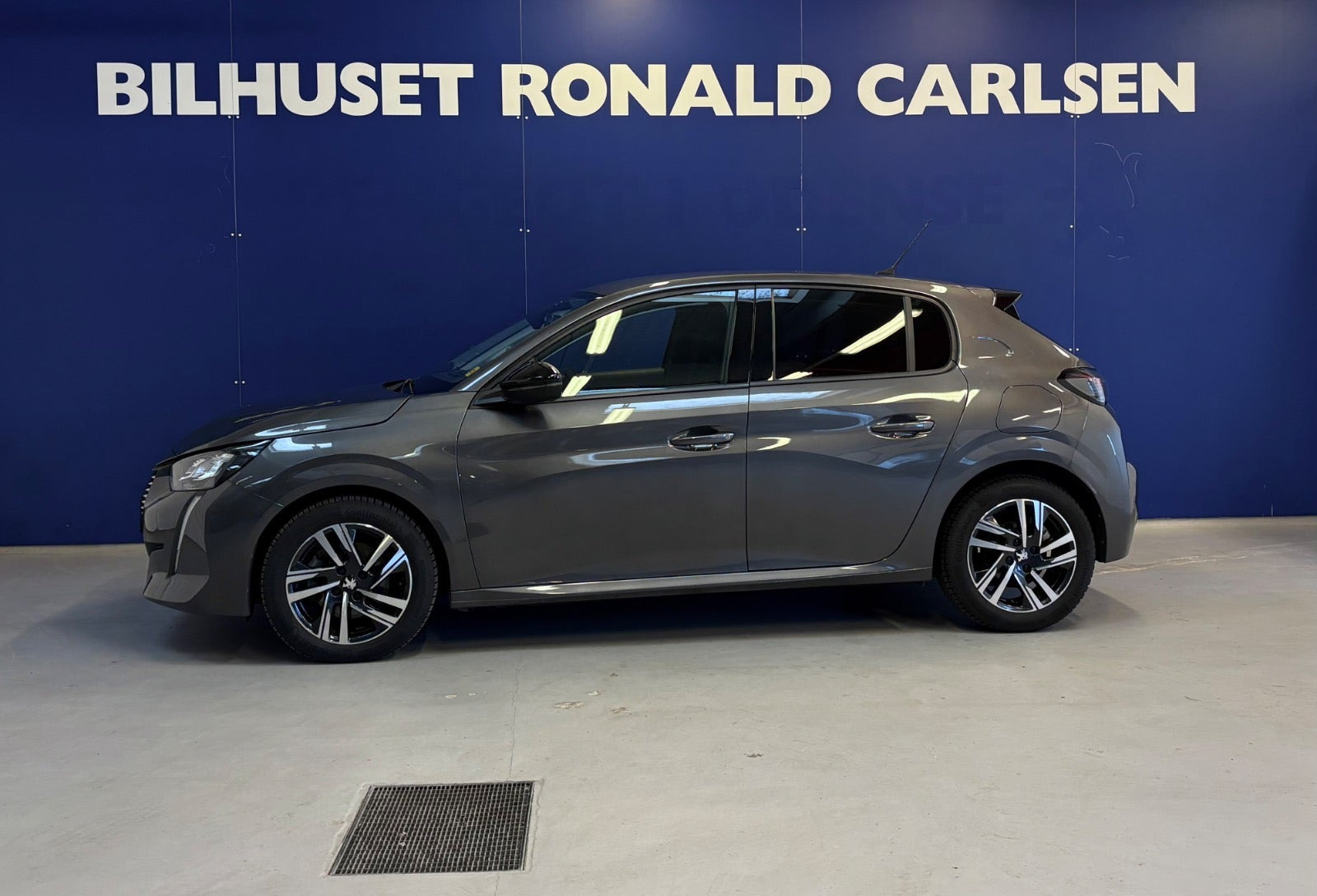Peugeot 208 1,2 PureTech 100 Flash