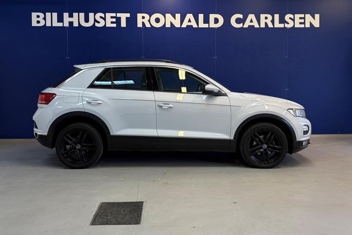 Hvid VW T-Roc fra 2021