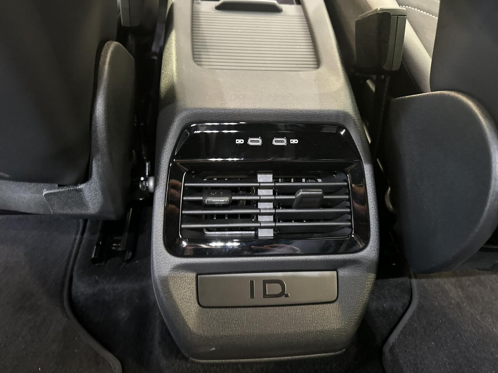 Sort VW ID.4 fra 2026