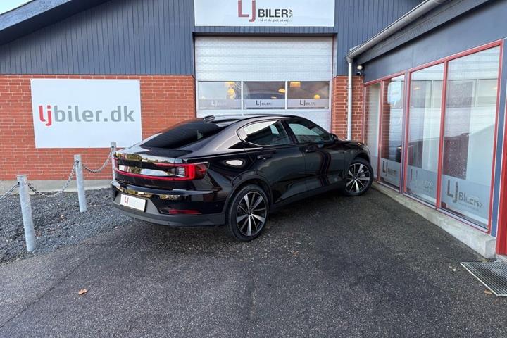 Sort Polestar 2 fra 2022