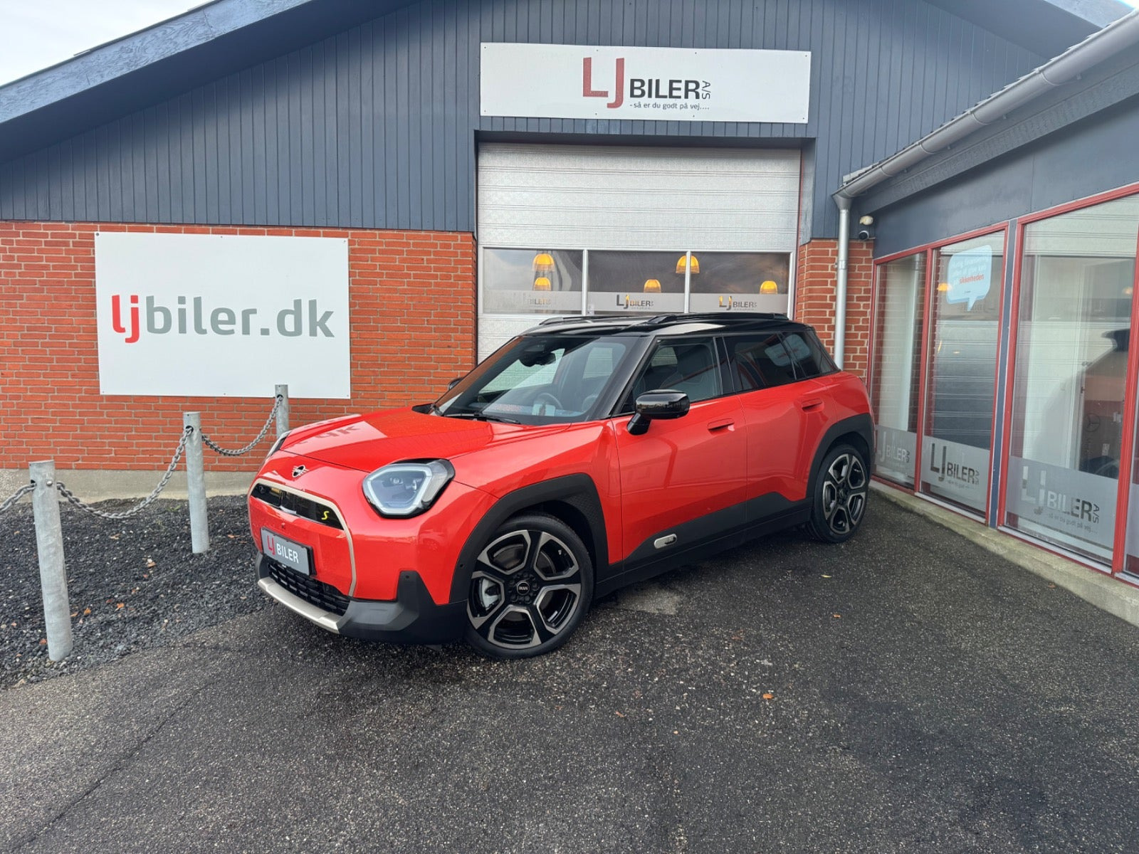 Mini Aceman SE Favoured Trim XL