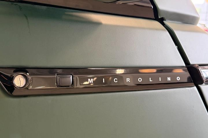 Grøn Micro Microlino fra 2023