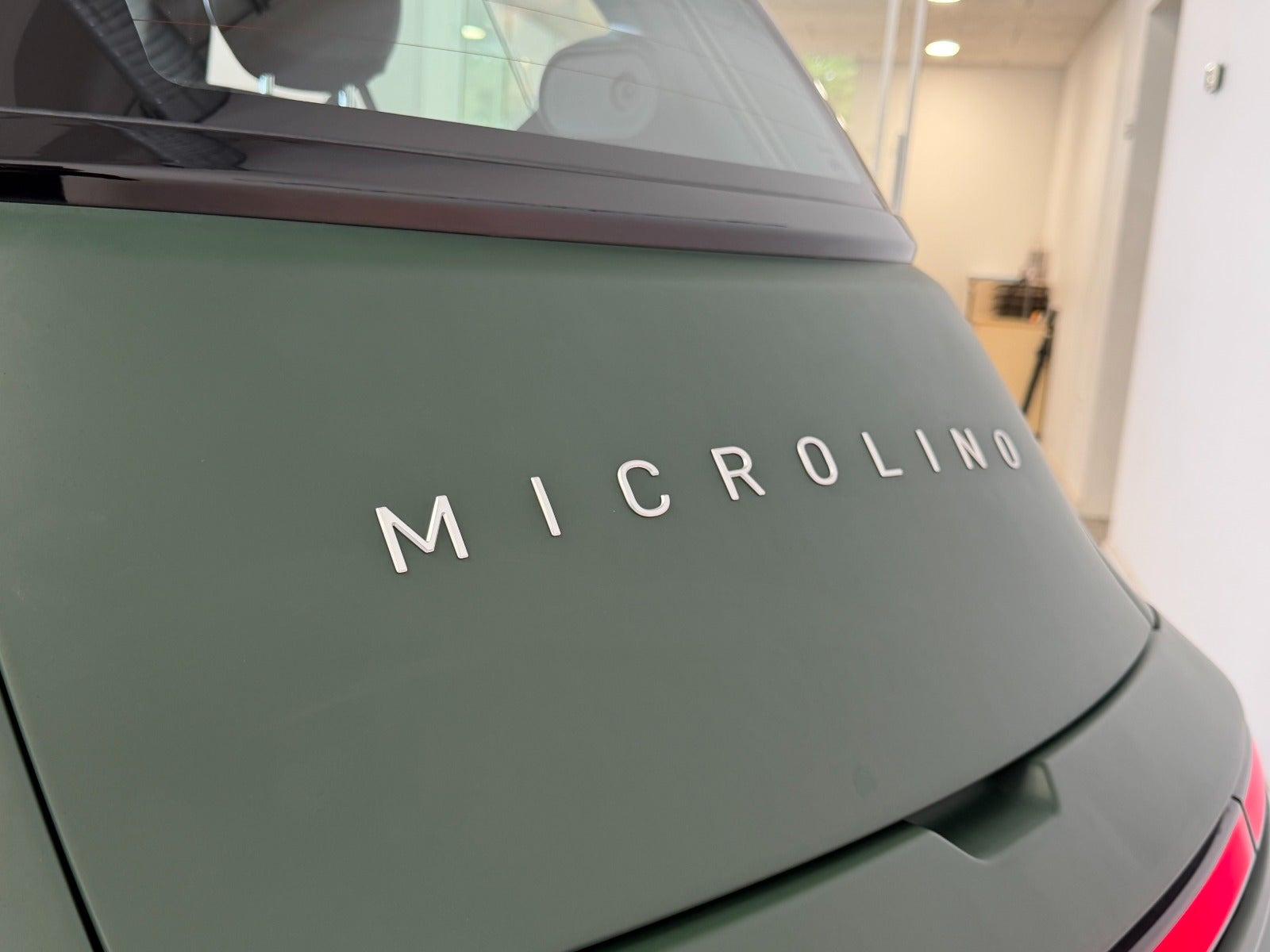 Grøn Micro Microlino fra 2023