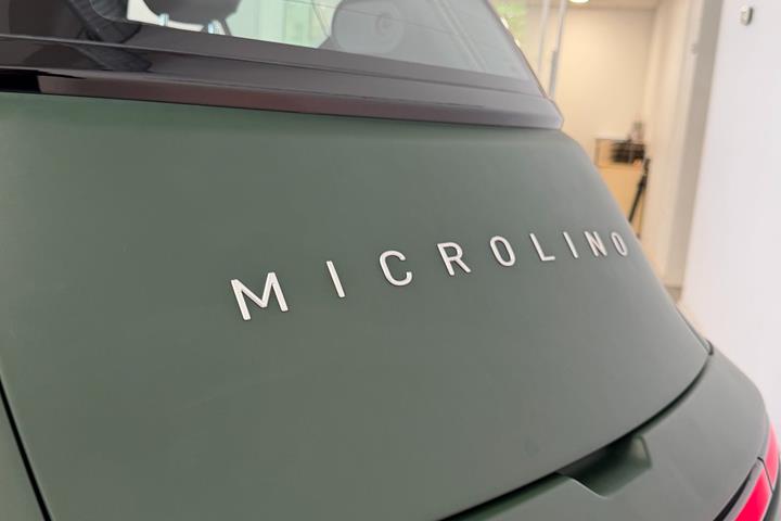 Grøn Micro Microlino fra 2023
