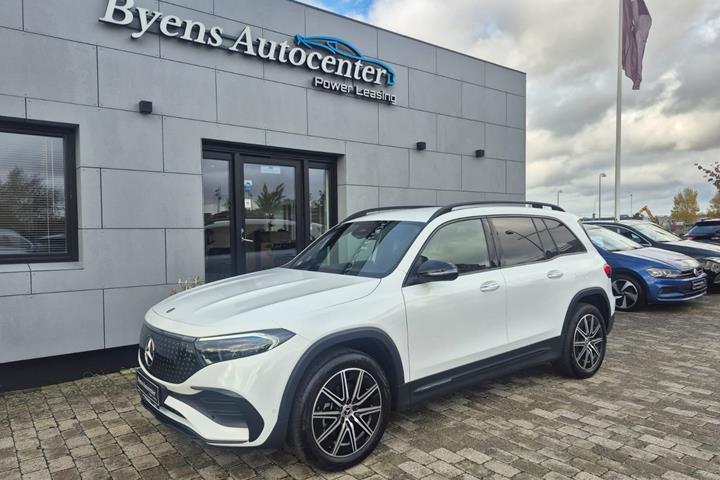 Hvid Mercedes EQB250+ fra 2025