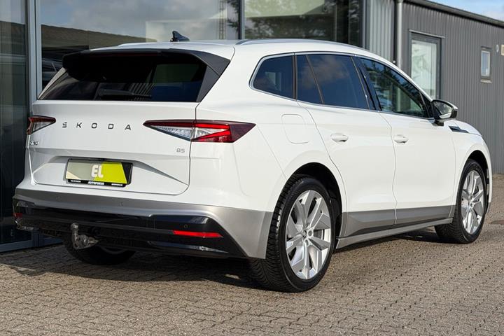Hvid Skoda Enyaq fra 2026