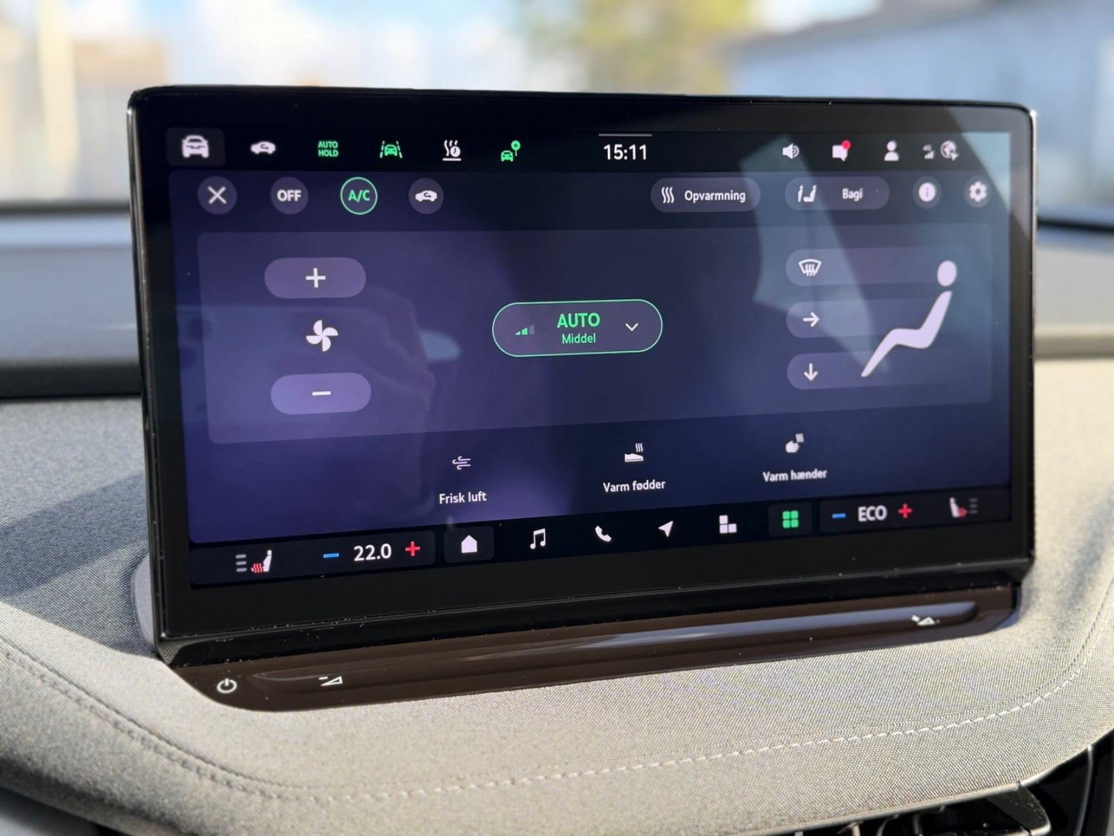 Hvid Skoda Enyaq fra 2026