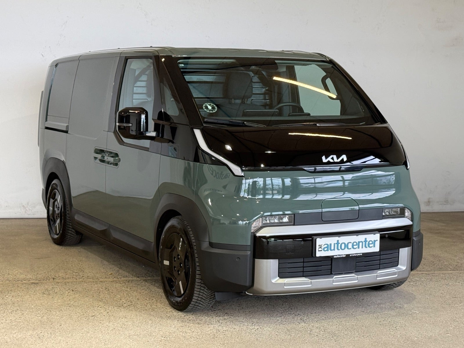 Kia PV5 71 Cargo L2H1 Long Range Work