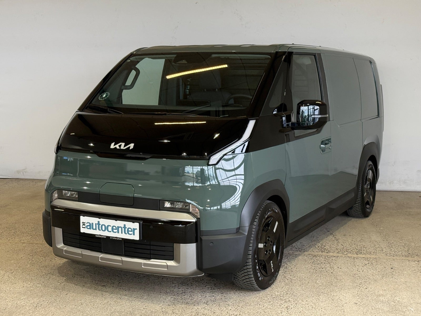 Grøn Kia PV5 fra 2026
