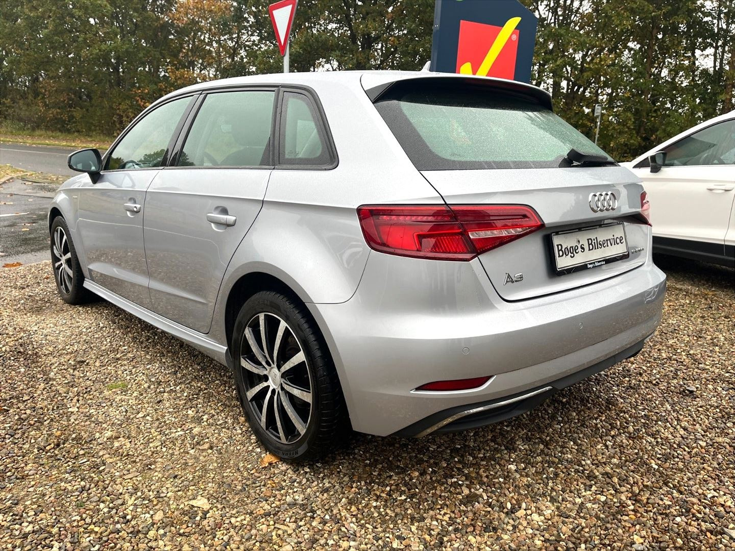 Sølv Audi A3 fra 2018