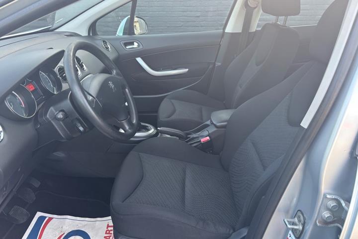 undefined Peugeot 308 fra 2011
