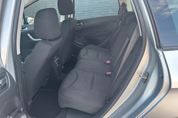 undefined Peugeot 308 fra 2011