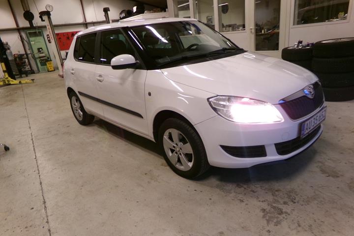 Hvid Skoda Fabia fra 2013