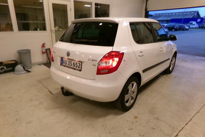 Hvid Skoda Fabia fra 2013