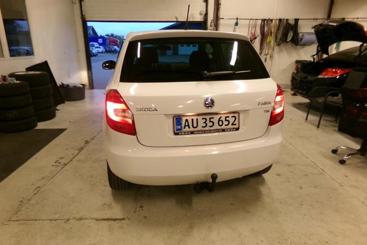 Hvid Skoda Fabia fra 2013