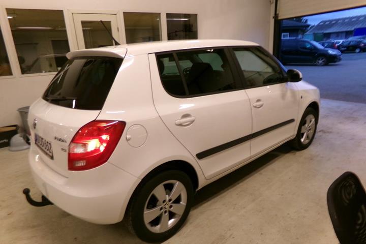 Hvid Skoda Fabia fra 2013
