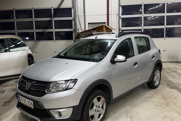 undefined Dacia Sandero Stepway fra 2015