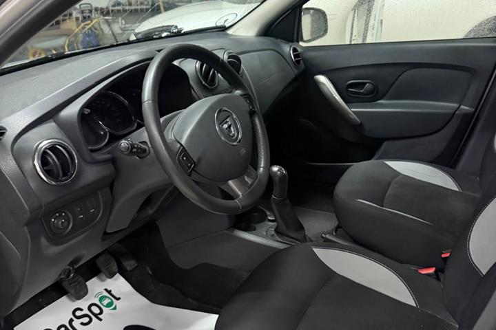 undefined Dacia Sandero Stepway fra 2015