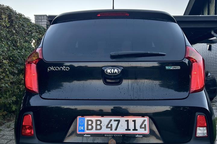 Sort Kia Picanto fra 2016