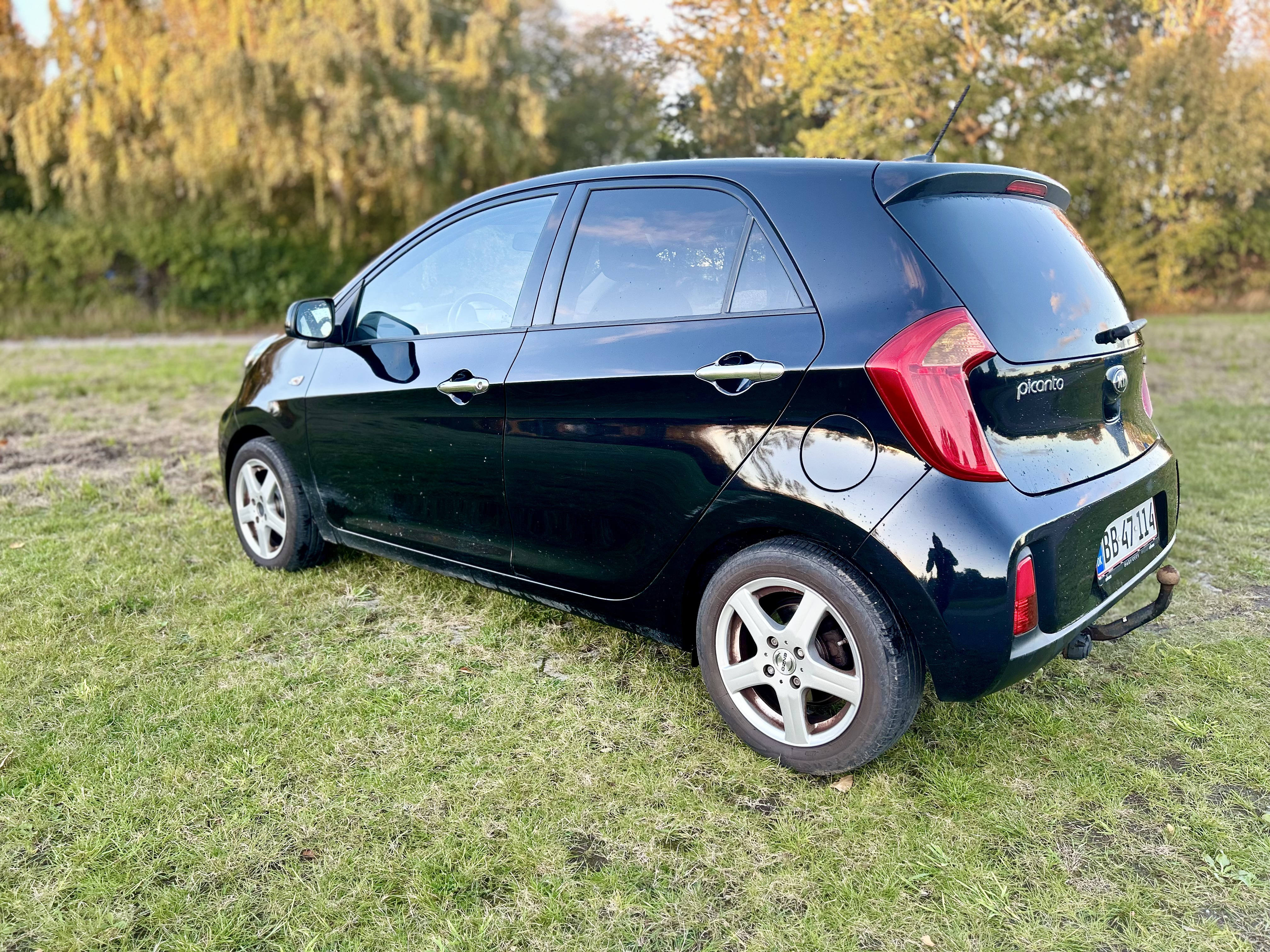 Sort Kia Picanto fra 2016