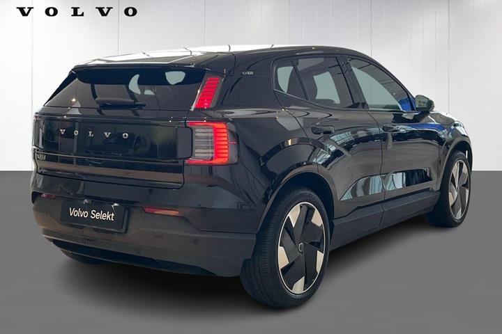 Sort Volvo EX30 fra 2025