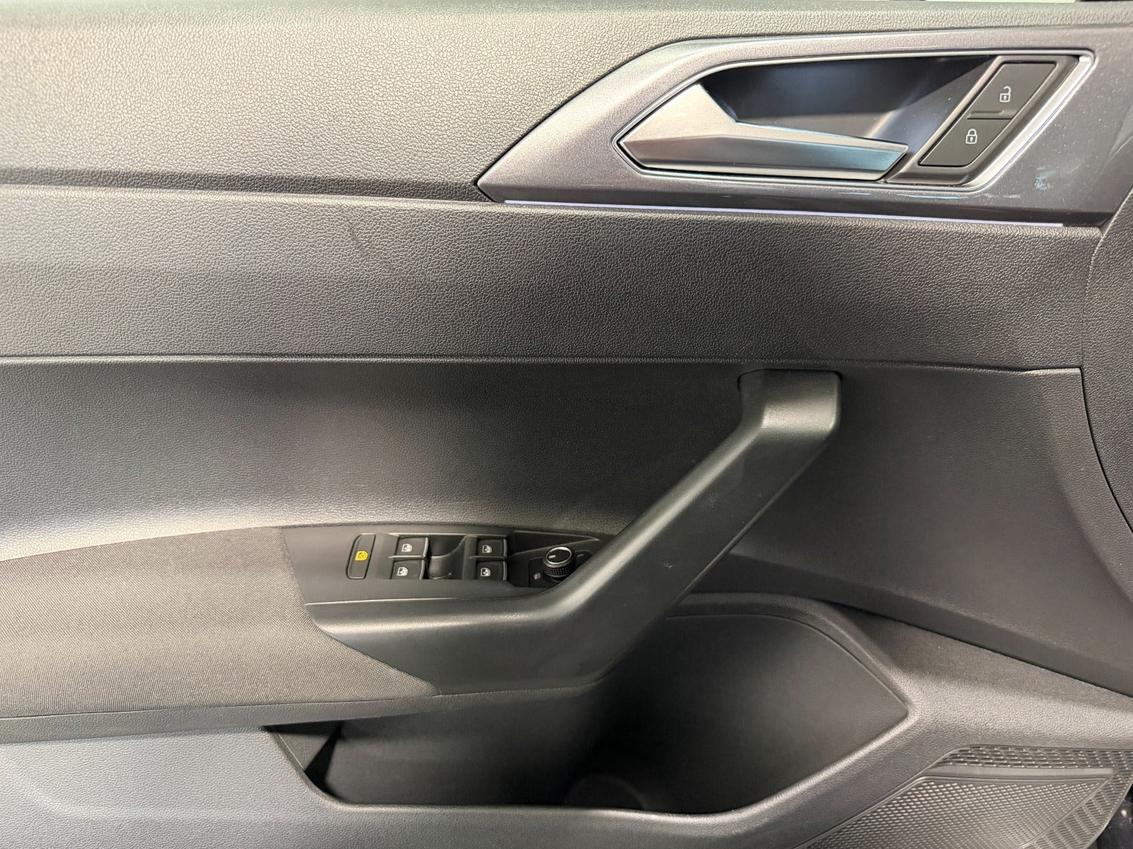 Sort VW Polo fra 2021