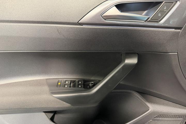 Sort VW Polo fra 2021