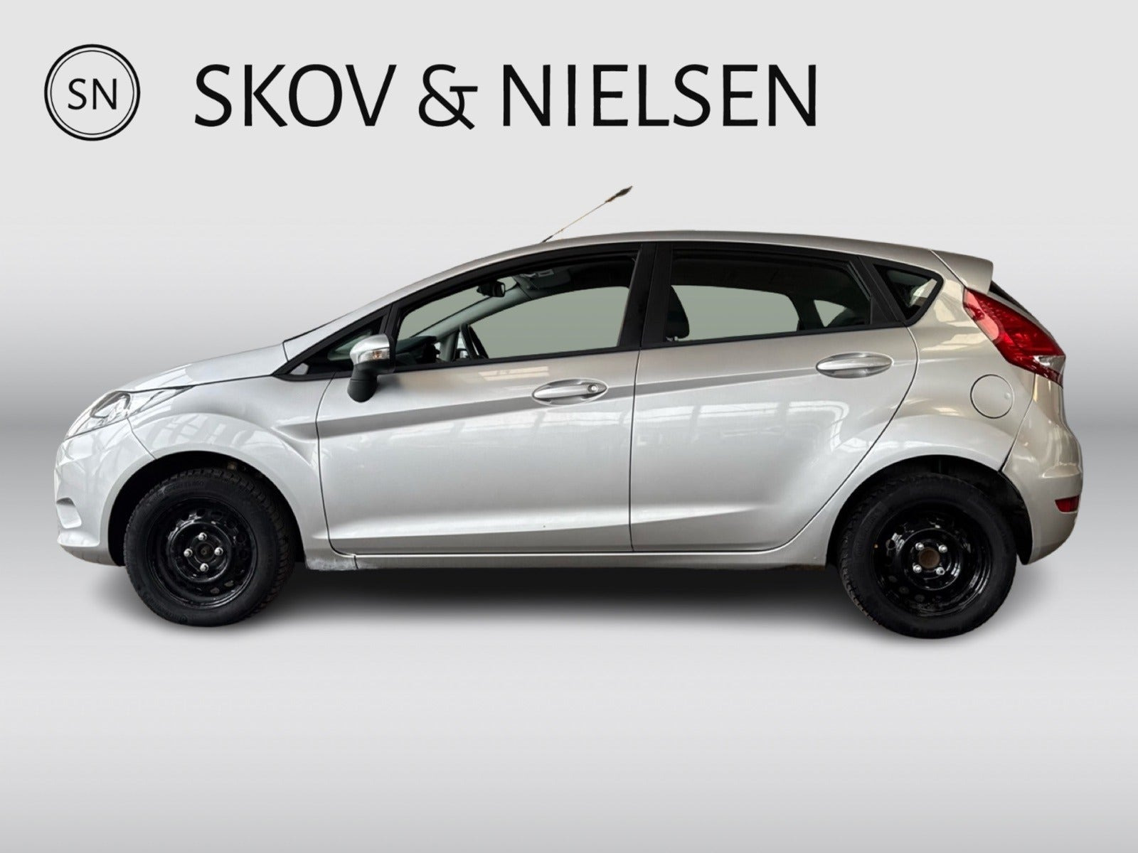 Sølv Ford Fiesta fra 2011
