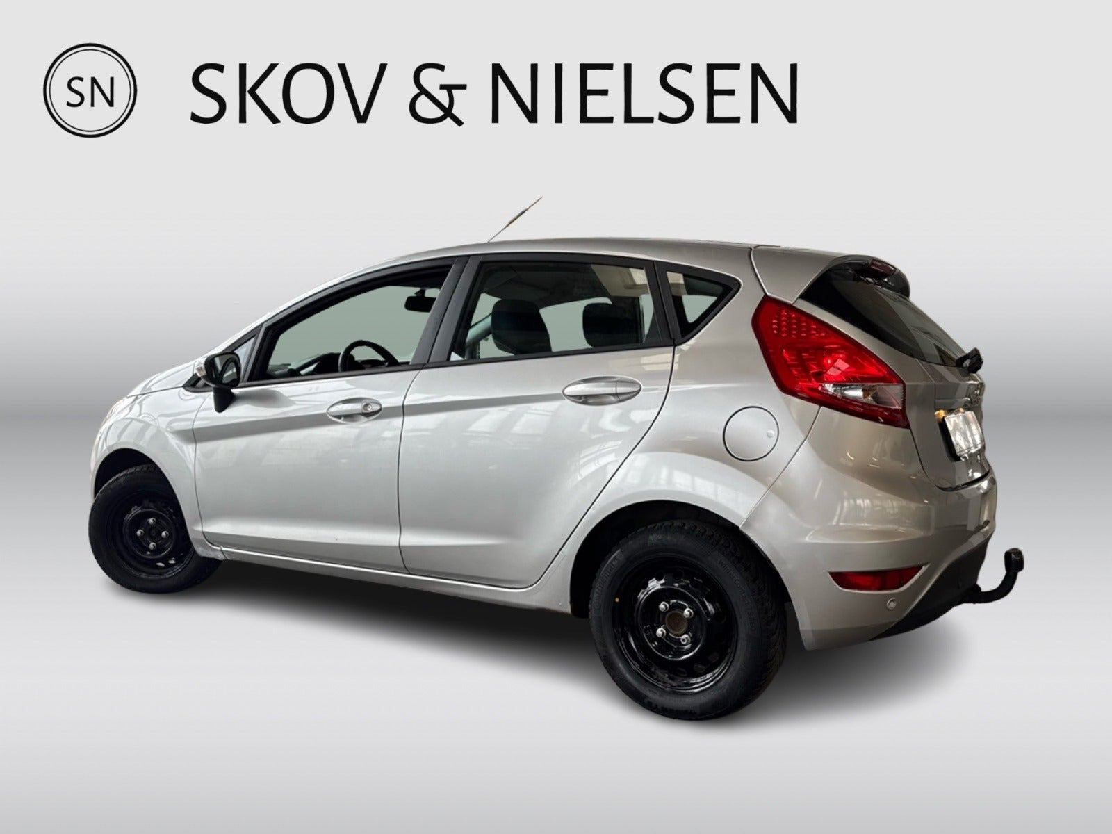 Sølv Ford Fiesta fra 2011