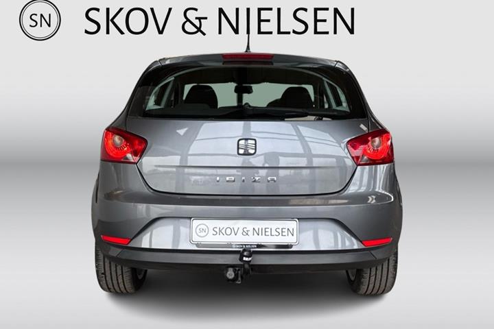 Grå Seat Ibiza fra 2012