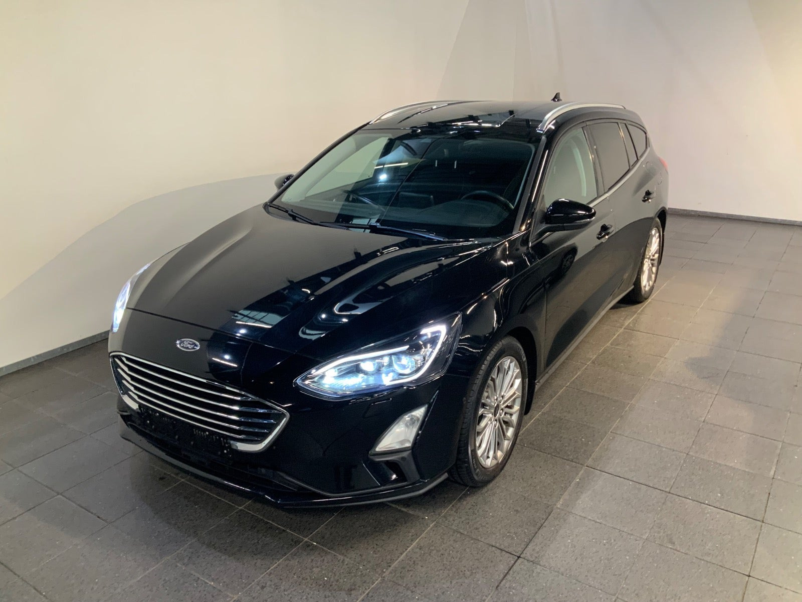 Ford Focus 1,0 EcoBoost Titanium stc. aut.