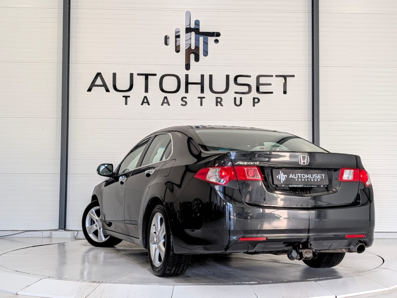 Sort Honda Accord fra 2009