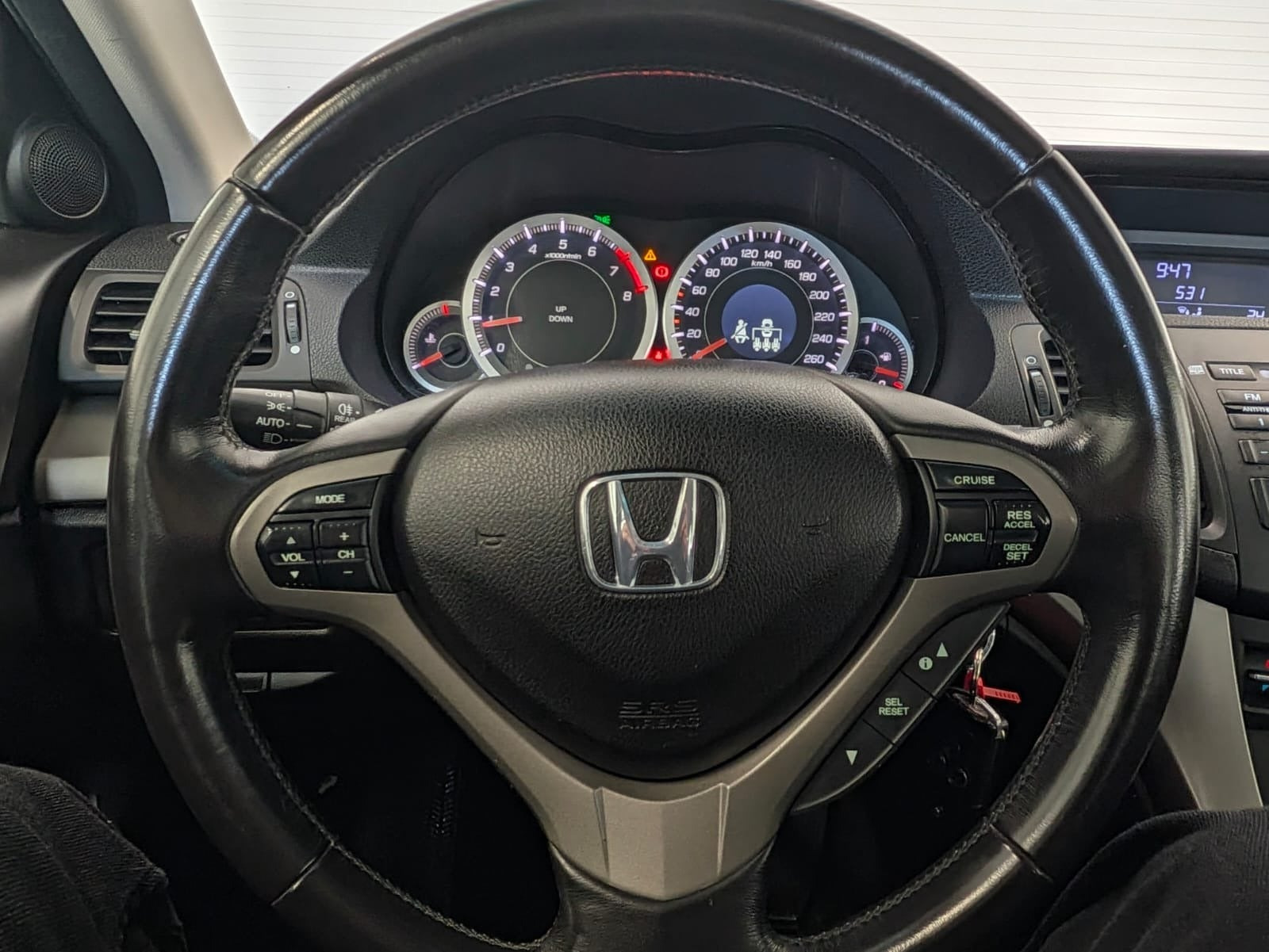 Sort Honda Accord fra 2009