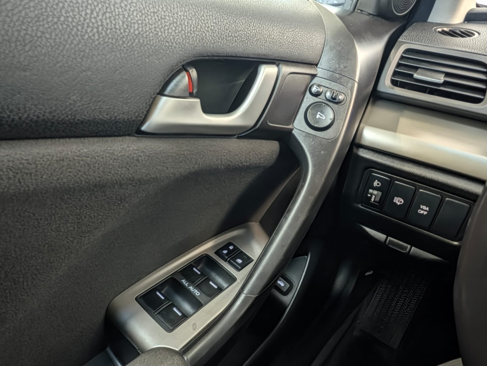 Sort Honda Accord fra 2009