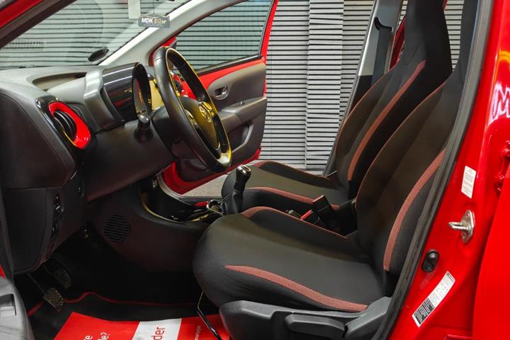 undefined Toyota Aygo fra 2015