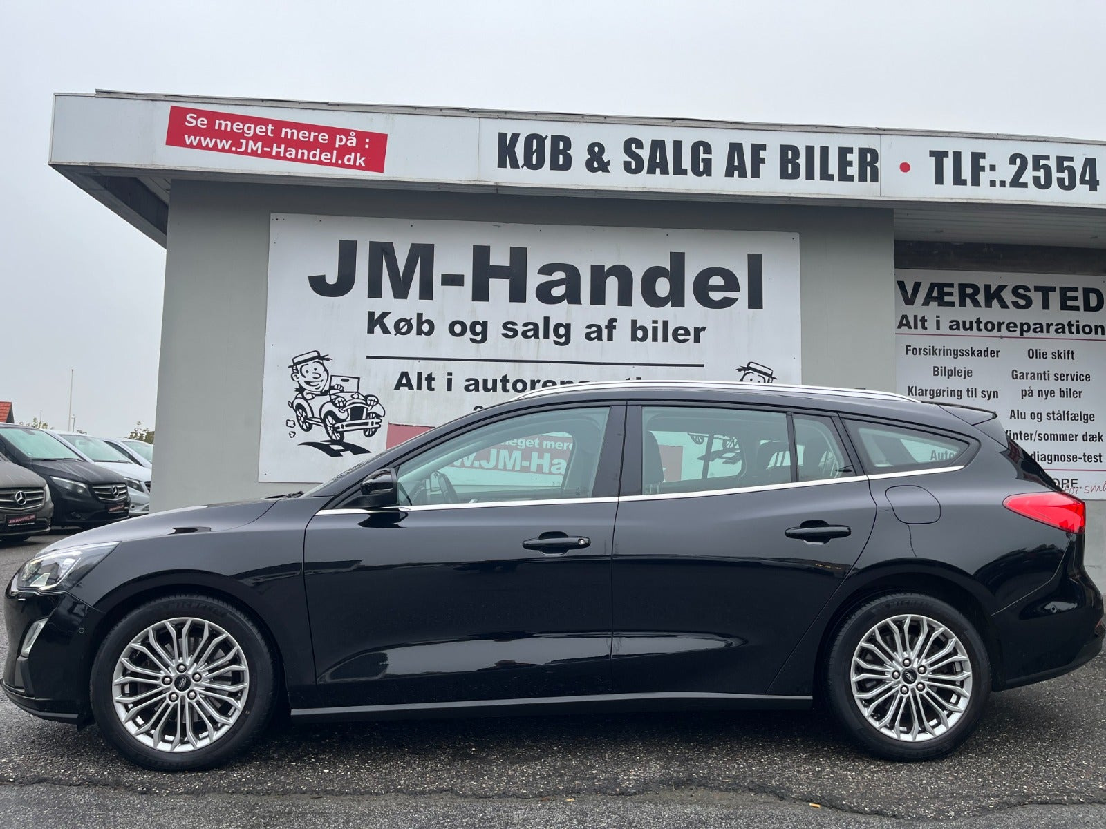 Sort Ford Focus fra 2020