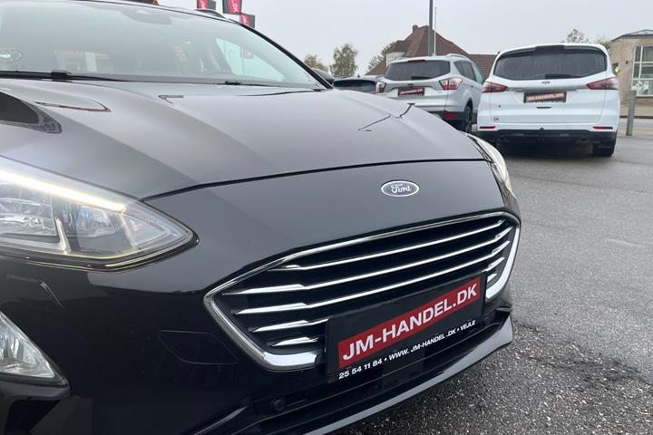 Sort Ford Focus fra 2020