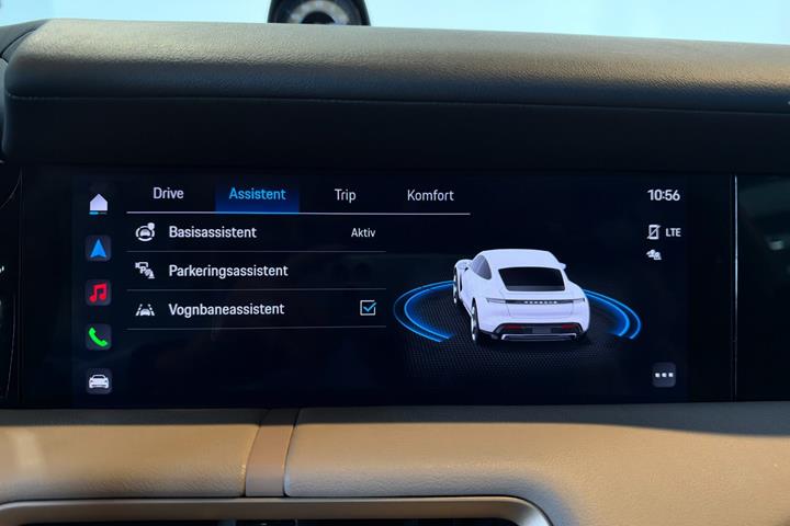 Grå Porsche Taycan 4S fra 2021