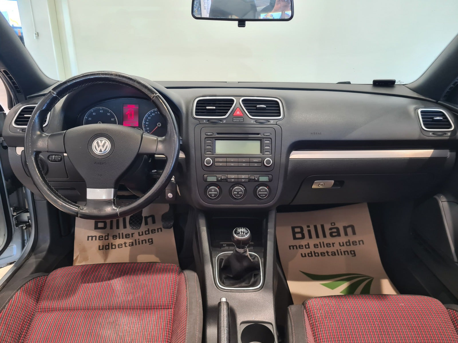 Sølv VW Eos fra 2006