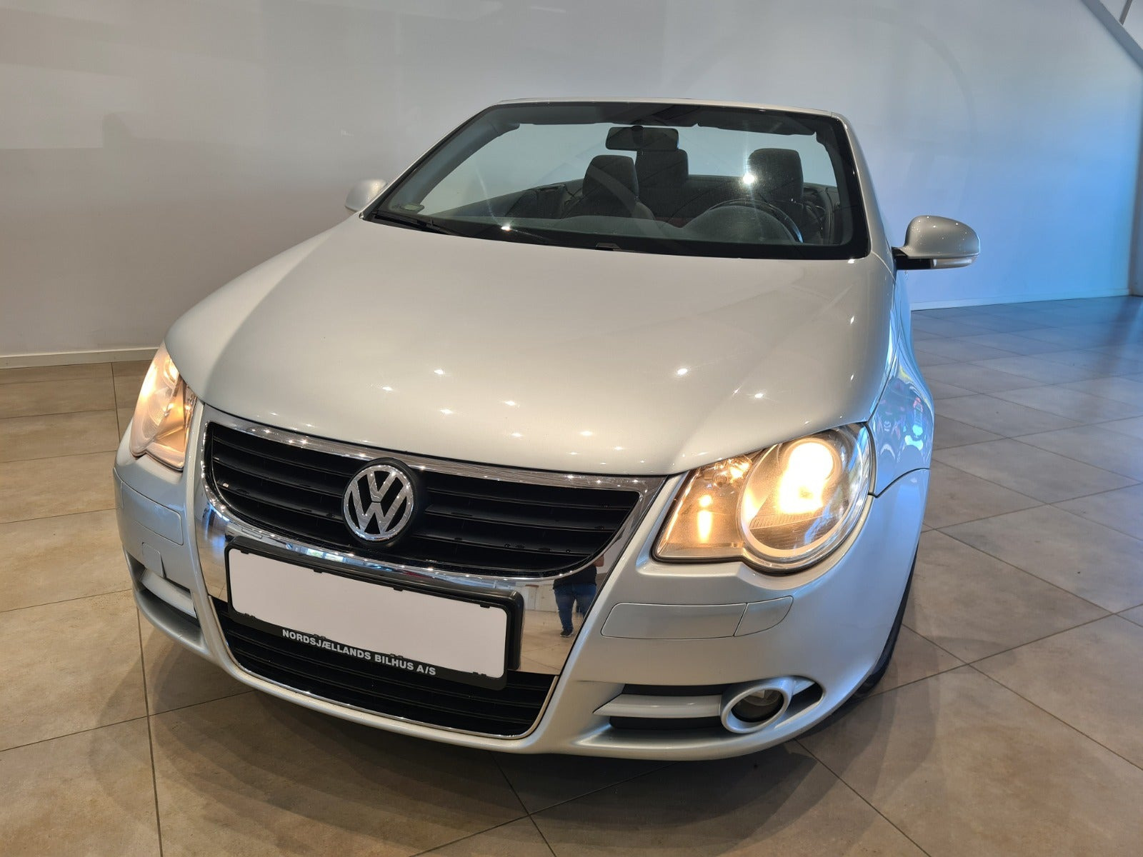 Sølv VW Eos fra 2006