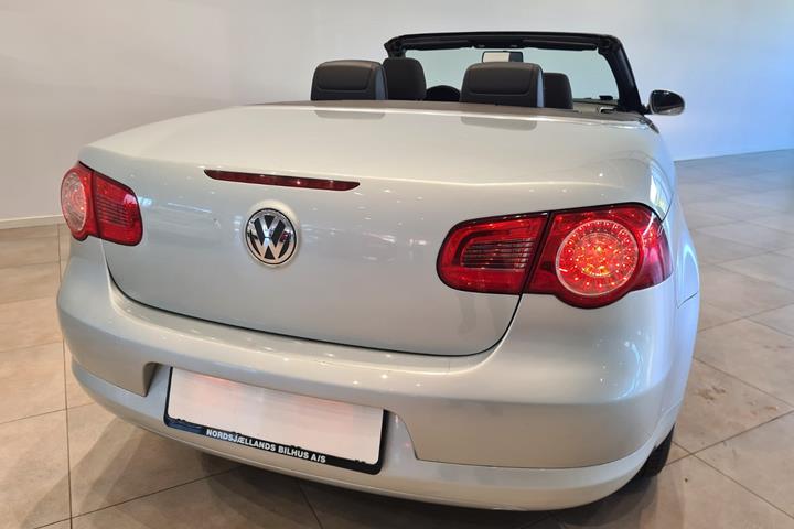 Sølv VW Eos fra 2006