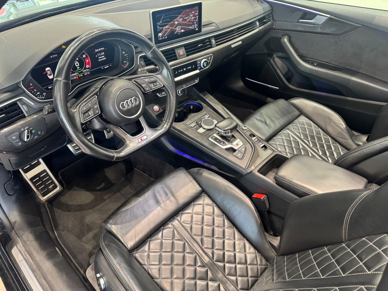 Sort Audi S5 fra 2017