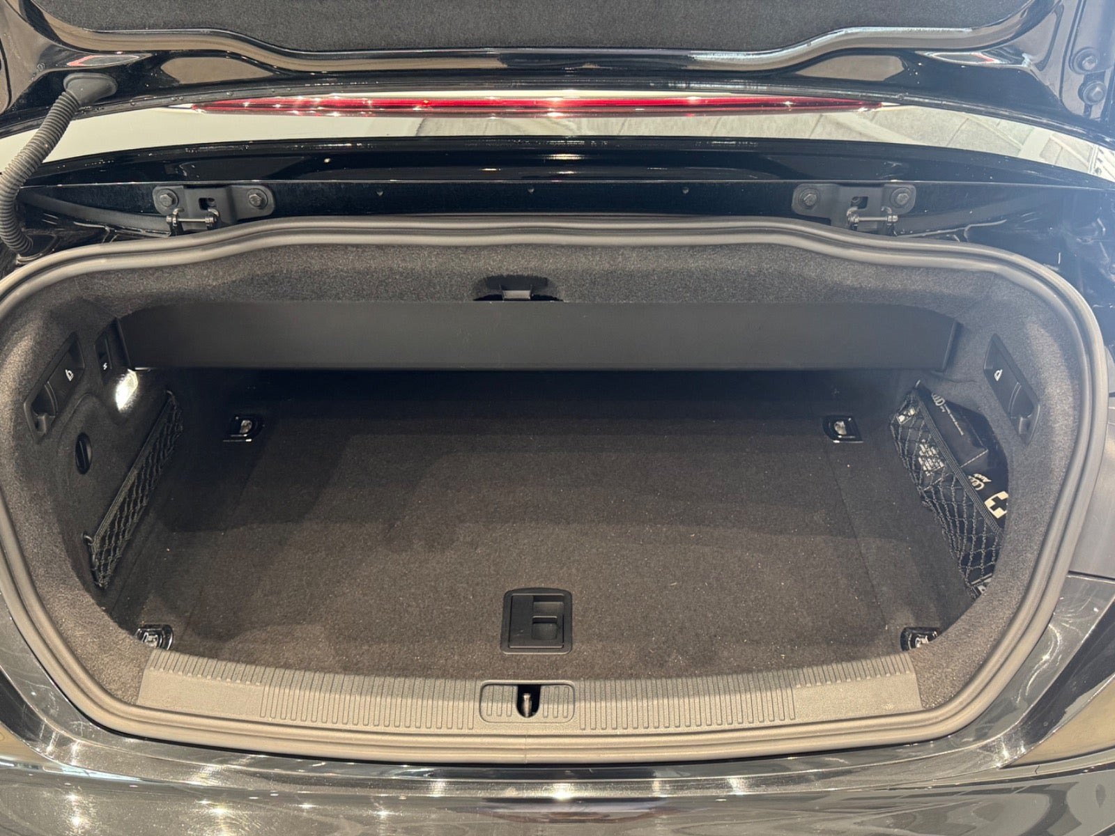 Sort Audi S5 fra 2017