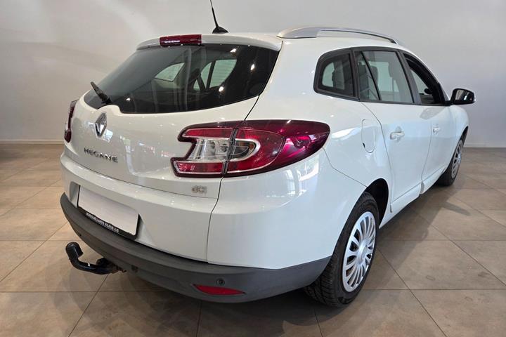 Hvid Renault Megane III fra 2014