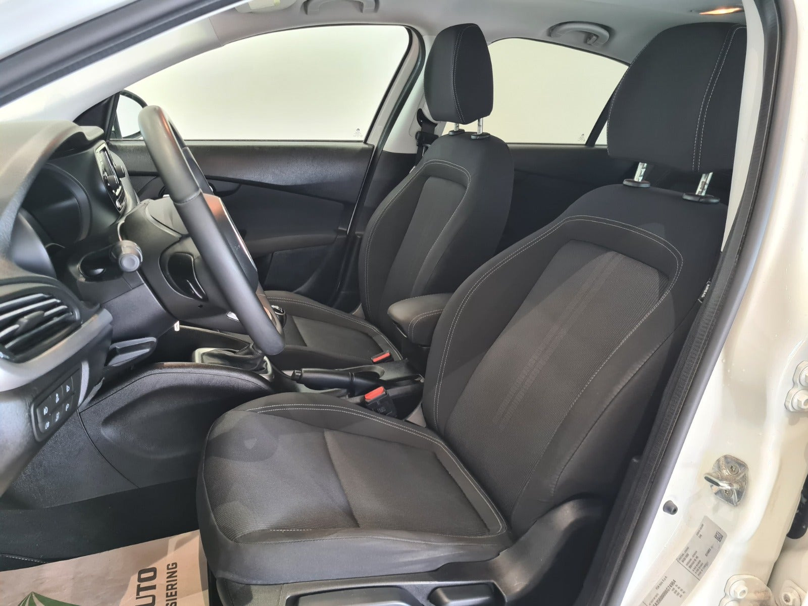 Hvid Fiat Tipo fra 2017
