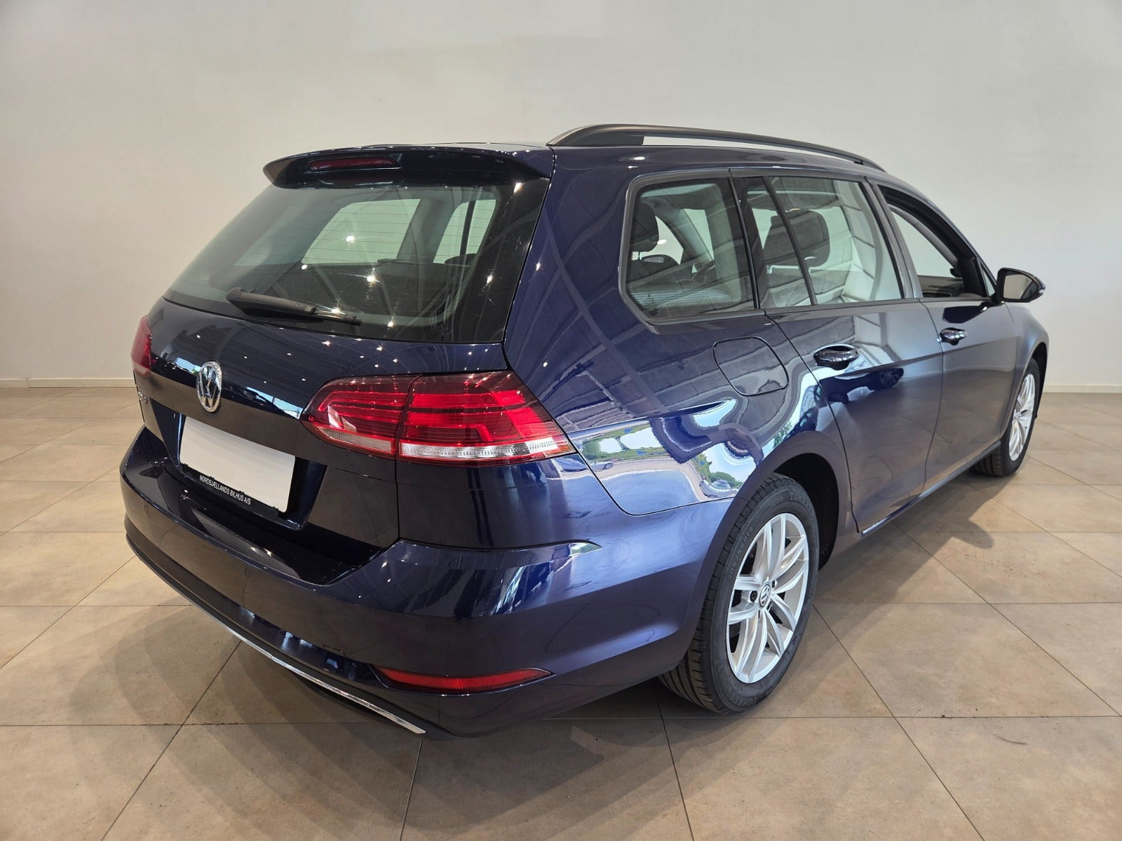 Blå VW Golf VII fra 2020