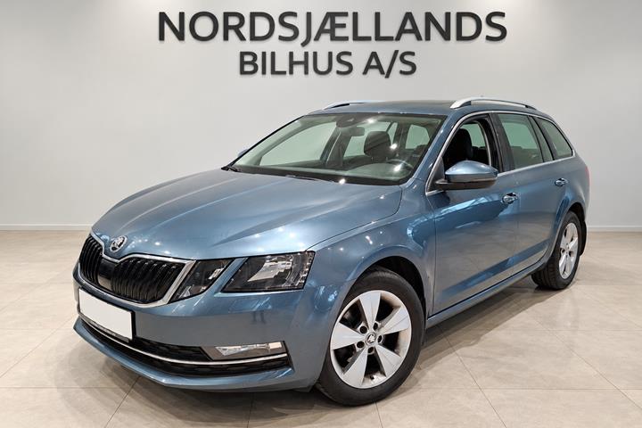 Grå Skoda Octavia fra 2019