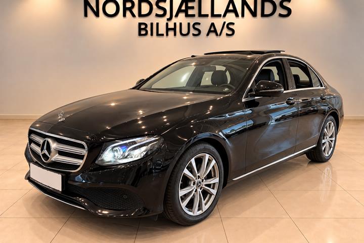 Sort Mercedes E220 d fra 2017