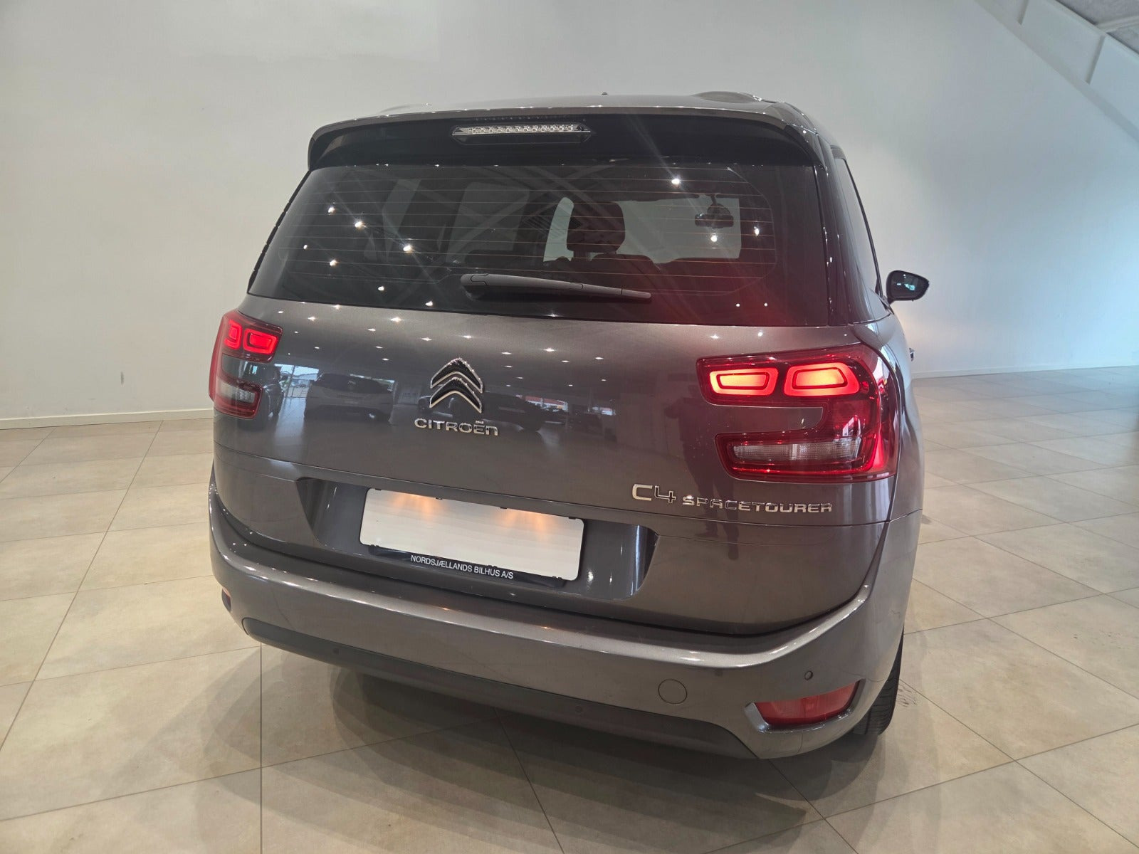 Grå Citroën Grand C4 SpaceTourer fra 2021